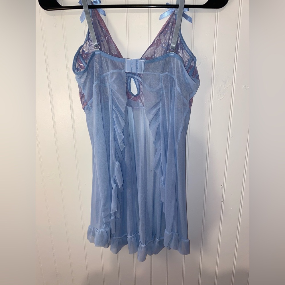 lingerie - Picture 3 of 3
